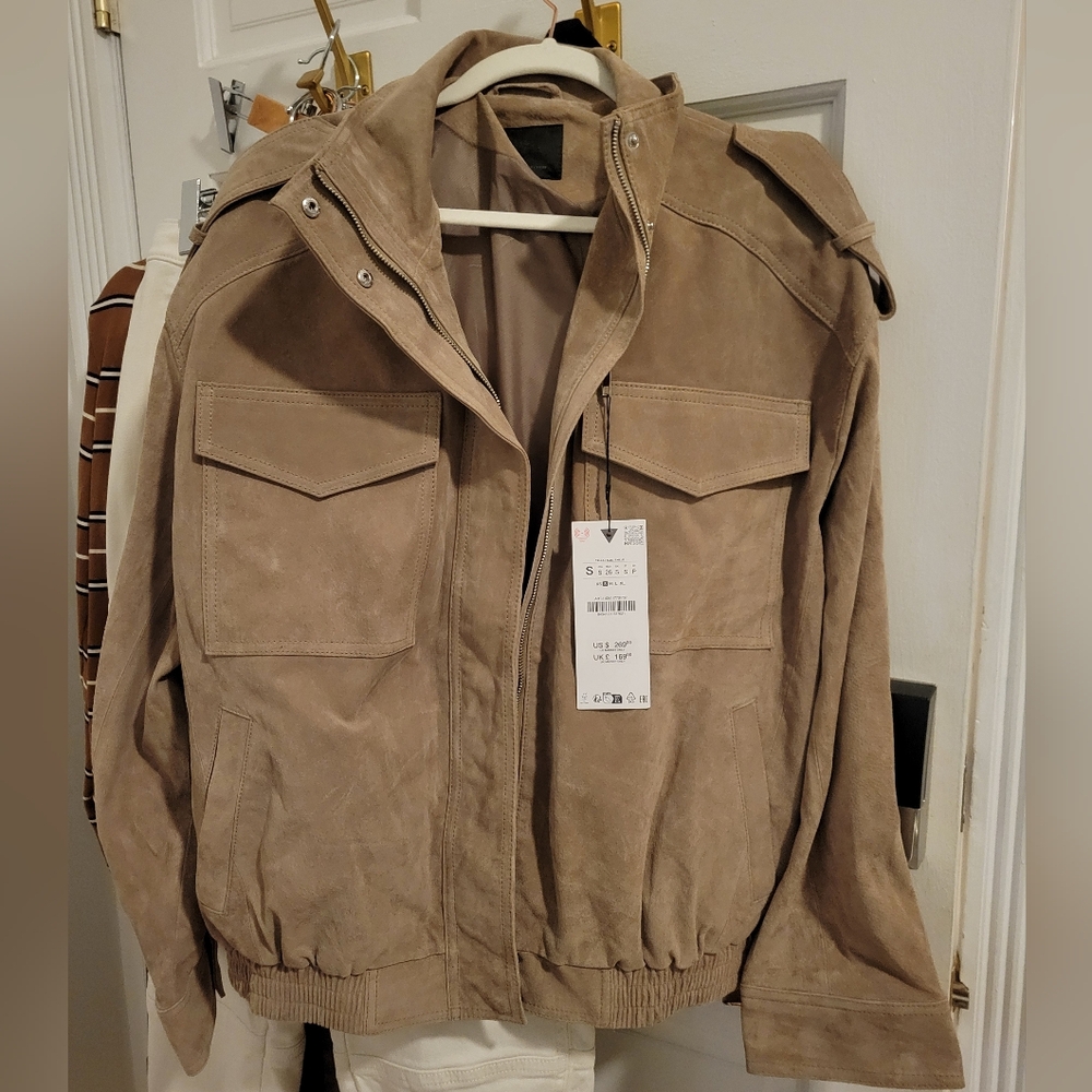 Zara’s Viral Grey Suede Jacket